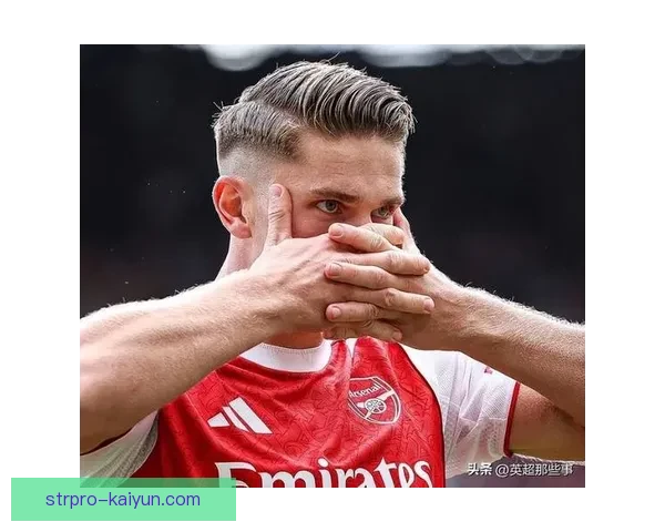 英超库克表现稳健，贡献助攻为球队带来竞争力增强的信心